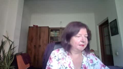 Snapshot of violetpulse chatting on September 23, 2025, 11:24 am violetpulse online show from September 23, 2025, 11:24 am