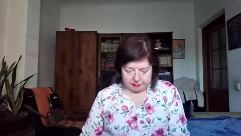 violetpulse online show from February 21, 2026, 11:44 am