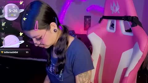   online show from February 25, 2026, 9:46 pm