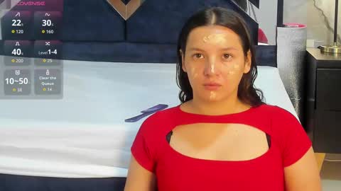 Violet Rose online show from October 5, 2025, 1:42 pm