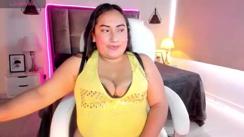 violetross1_ online show from September 8, 2025, 7:02 pm