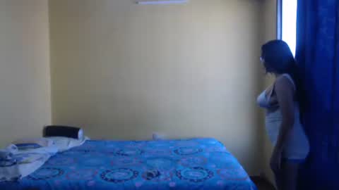Violet777  online show from December 4, 2024, 1:09 pm