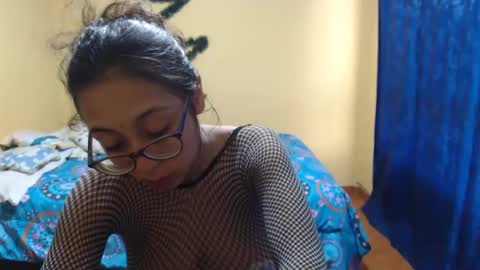 Violet777  online show from December 9, 2024, 9:16 pm