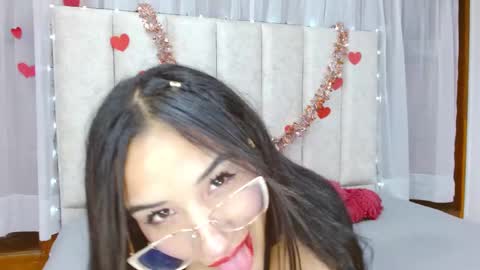 violetsweet_cs online show from February 21, 2025, 4:18 am