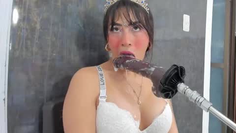 Snapshot of violett_collins_ chatting on September 25, 2025, 12:47 am Violett online show from September 25, 2025, 12:47 am