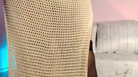 Snapshot of violett_lii chatting on June 2, 2026, 8:33 pm violett_lii online show from June 2, 2026, 8:33 pm