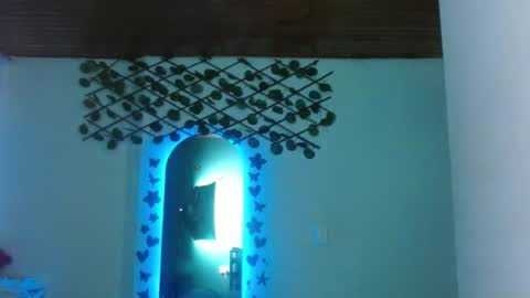 Snapshot of violetta_dreams chatting on April 9, 2026, 7:52 pm violetta_dreams online show from April 9, 2026, 7:52 pm