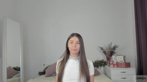 Snapshot of violetta_finch chatting on December 15, 2024, 2:37 pm violetta_finch online show from December 15, 2024, 2:37 pm