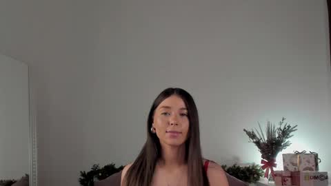 Snapshot of violetta_finch chatting on January 7, 2025, 2:19 pm violetta_finch online show from January 7, 2025, 2:19 pm