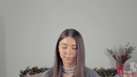 Snapshot of violetta_finch chatting on January 18, 2025, 8:20 am violetta_finch online show from January 18, 2025, 8:20 am