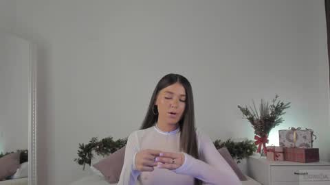 Snapshot of violetta_finch chatting on January 19, 2025, 2:17 pm violetta_finch online show from January 19, 2025, 2:17 pm