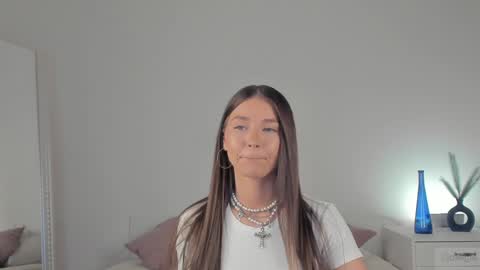 Snapshot of violetta_finch chatting on February 1, 2025, 8:29 am violetta_finch online show from February 1, 2025, 8:29 am