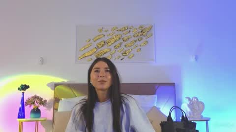violetta_finch online show from May 28, 2026, 9:28 am