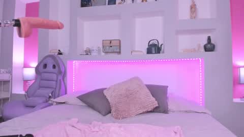 ViolettaBaker online show from December 18, 2024, 9:29 pm