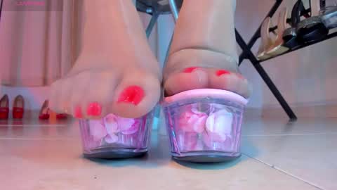 CALL ME TATIANA online show from December 4, 2025, 10:07 pm