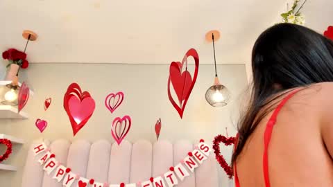 Violeta  online show from February 10, 2025, 9:15 pm