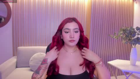 Violett Castel online show from January 23, 2025, 7:29 pm