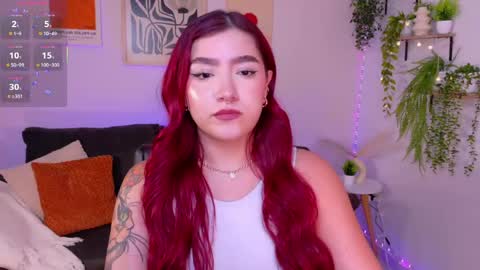 Violett Castel online show from April 21, 2026, 11:07 pm