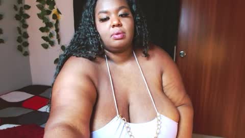 Call me valeria online show from December 10, 2024, 10:05 pm