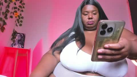 Snapshot of violette_plus chatting on July 2, 2026, 6:58 pm Call me valeria online show from July 2, 2026, 6:58 pm