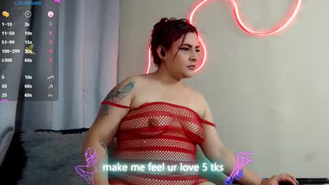 Snapshot of violettelynn_ chatting on February 19, 2026, 8:32 am Violetta Morningstar online show from February 19, 2026, 8:32 am