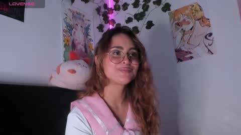 Violette  online show from February 12, 2025, 8:50 pm