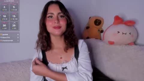 Violette  online show from January 9, 2026, 1:19 am