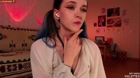 Vi  Best on my Fansly  online show from April 30, 2026, 5:30 pm