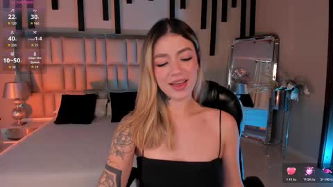 Snapshot of violetthansson chatting on February 18, 2026, 6:15 pm Violett online show from February 18, 2026, 6:15 pm