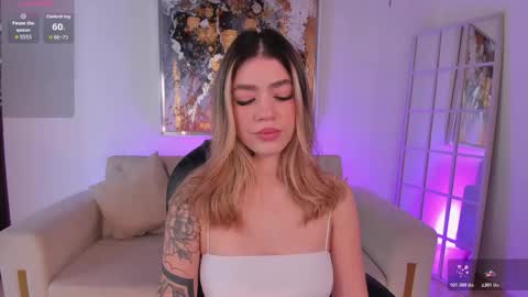 Snapshot of violetthansson chatting on February 27, 2026, 12:49 pm Violett online show from February 27, 2026, 12:49 pm