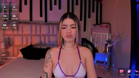 Snapshot of violetthansson chatting on March 6, 2026, 6:59 pm Violett online show from March 6, 2026, 6:59 pm