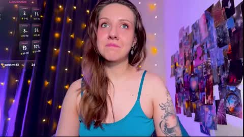 Snapshot of violettmo0n chatting on March 6, 2026, 6:10 am Next stream 1522026 400 GMT 3 online show from March 6, 2026, 6:10 am