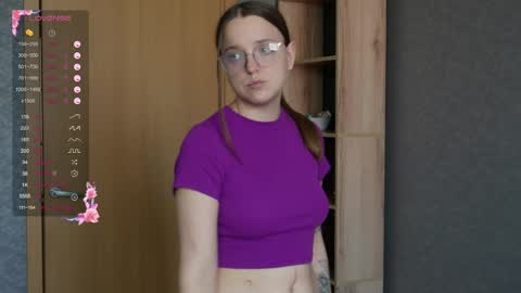 Violet online show from May 19, 2026, 11:38 am