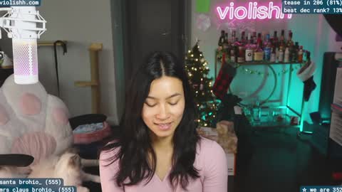 follow me on twitter violishh and ig violishh  online show from December 19, 2024, 6:34 pm