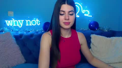 viollinalv online show from December 14, 2024, 2:53 pm