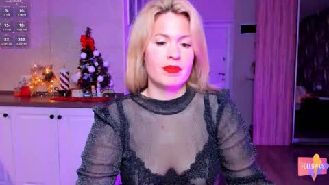  VelvettTime  online show from December 18, 2025, 11:38 am