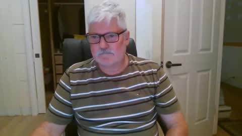 viper654321 online show from February 1, 2026, 7:18 am