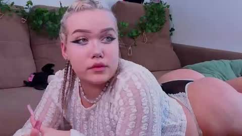 virelya online show from June 3, 2026, 9:45 am
