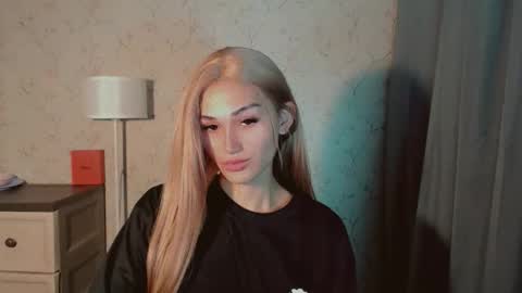 Pearl online show from November 30, 2025, 1:53 am