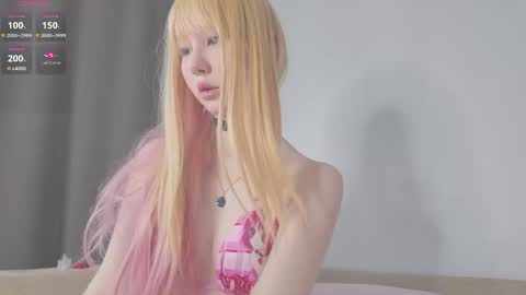 Snapshot of virgiin_lily chatting on January 19, 2026, 5:44 am Lily online show from January 19, 2026, 5:44 am