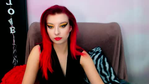 VirginLuna online show from December 20, 2024, 2:38 pm