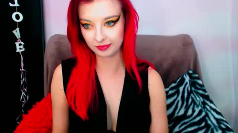 VirginLuna online show from December 20, 2024, 6:02 pm
