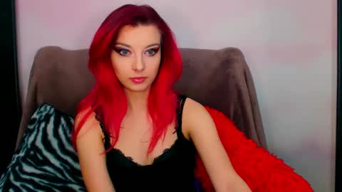 VirginLuna online show from January 25, 2025, 9:57 pm