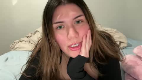 Virgngirl online show from September 25, 2025, 1:53 am