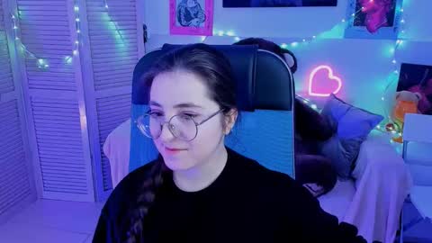 Snapshot of virtualvoyant chatting on September 10, 2025, 5:07 am your love online show from September 10, 2025, 5:07 am