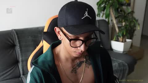 VITO BENZ online show from January 8, 2026, 3:03 pm