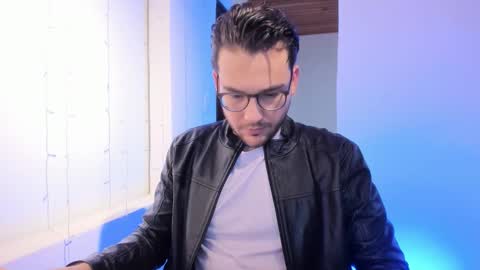 Vito Ferrer online show from January 8, 2026, 9:50 pm