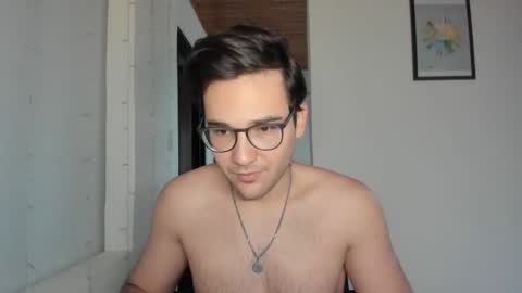 Vito Ferrer online show from February 10, 2026, 11:47 am