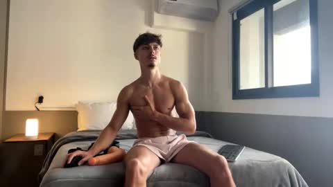 Snapshot of vitoraugustoxxx chatting on October 1, 2025, 9:48 am vitoraugustoxxx online show from October 1, 2025, 9:48 am