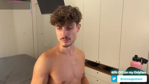 vitoraugustoxxx online show from January 14, 2026, 7:41 pm